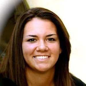 Meet your Posher, Courtney